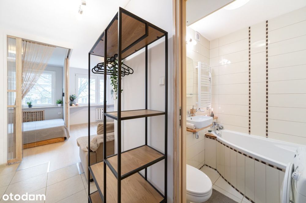 Kawalerka-wydzielona sypialnia i garderoba, parter