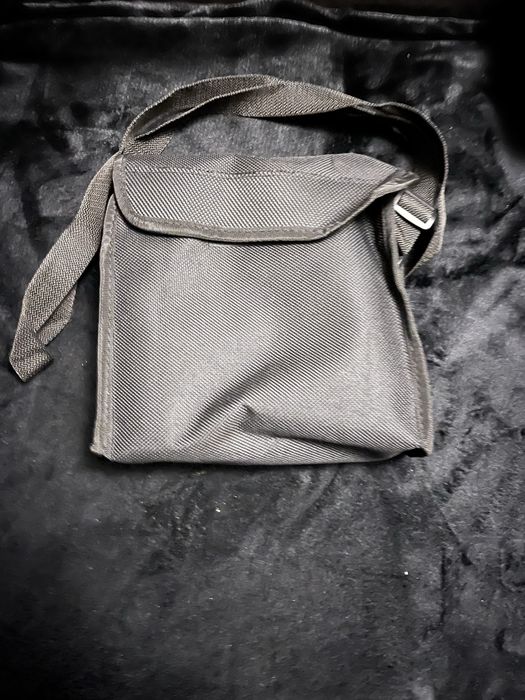 Lornetka Discovery 10x50