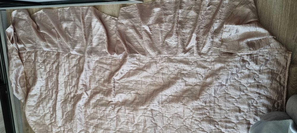 Покривало з рюшками на кровать 140×200