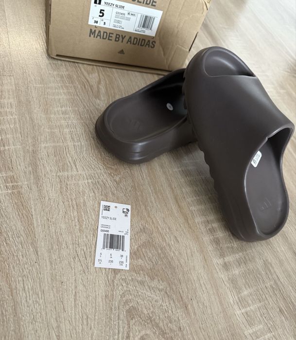 Klapki Yeezy Slide Czekoladowe Sandały