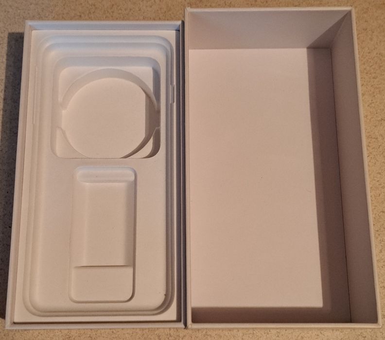 Oryginalne pudełko Apple Iphone 8 plus silver