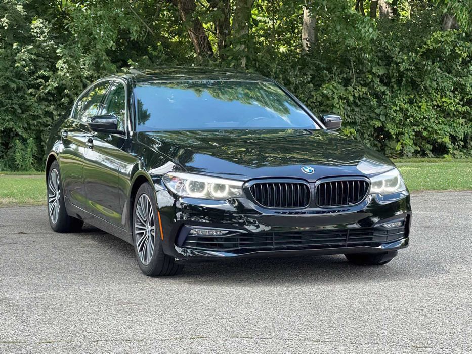 BMW 530i      2017