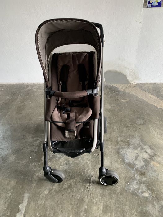 Carro de.  Bebe. Usado