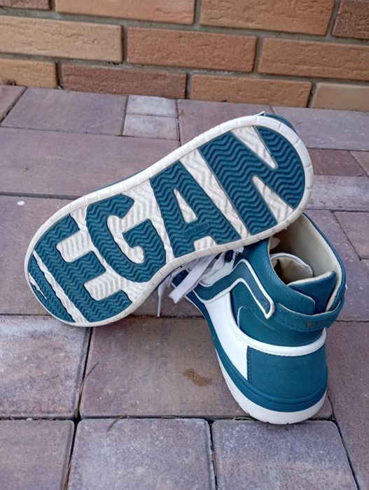 Buty sportowe Super Dry Vegan rozm.39