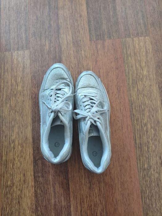 Sprzedam buty 41, dla kobiet