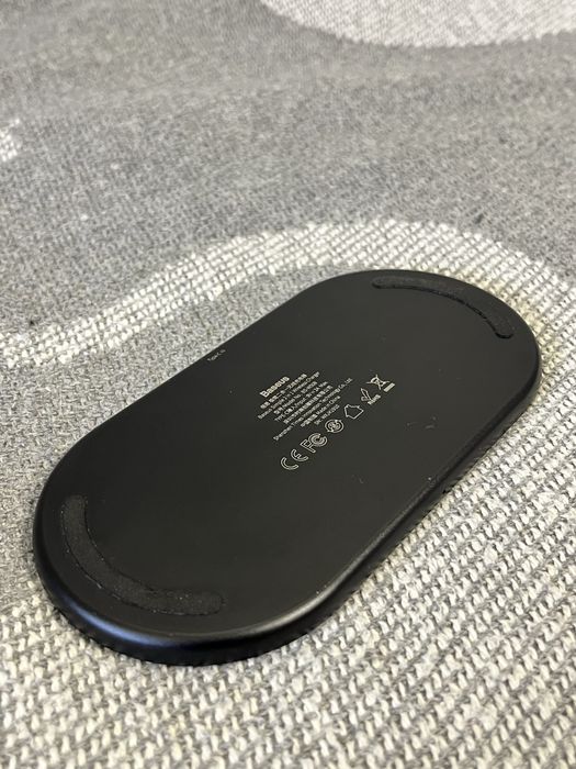 Baseus Simple 2 in 1 Wireless Charger 18W BS-W508. Безпровідна зарядка