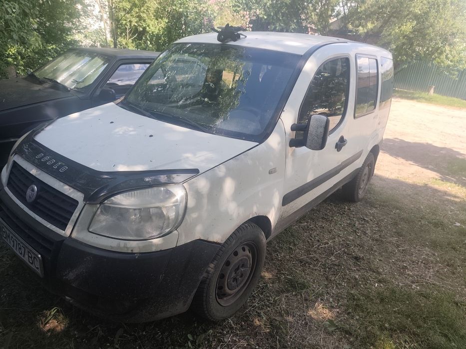 Продам автомобіль Fiat Doblo