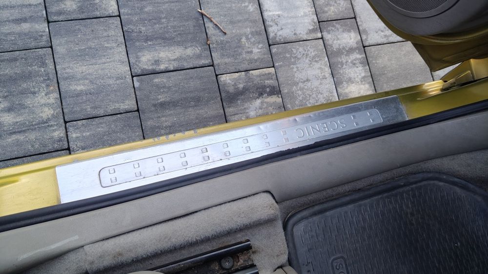 Renault Scenic II 2004 Benzyna 1.6
