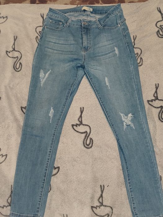 Jeansy damskie 38
