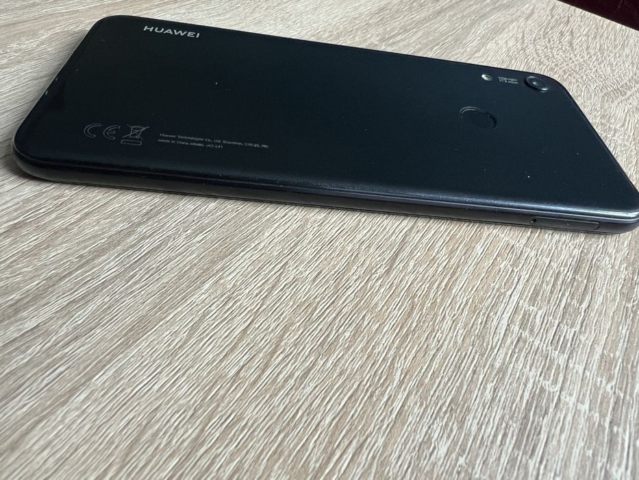 Huawei y6s 3/32gb