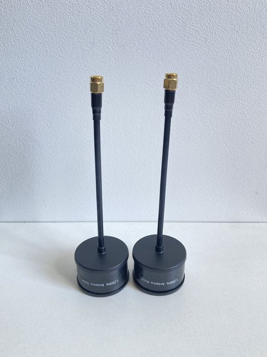 Продам антену TrueRC Singularity 1280 V2 1.3GHz RHCP