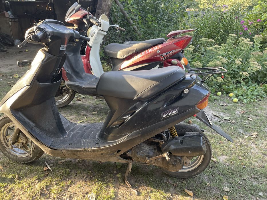 Продам скутера.