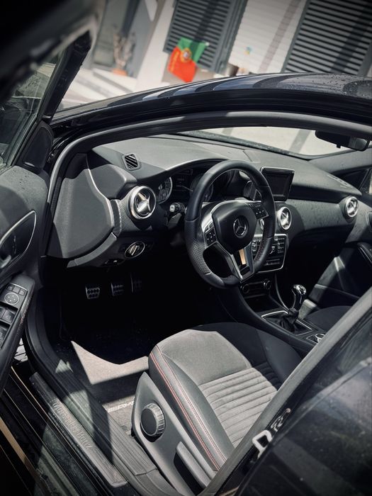 Mercedes-Benz A 180 AMG Line • 2013