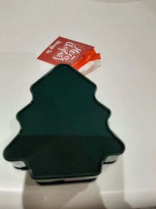 Caixa de metal Pinheirinho
