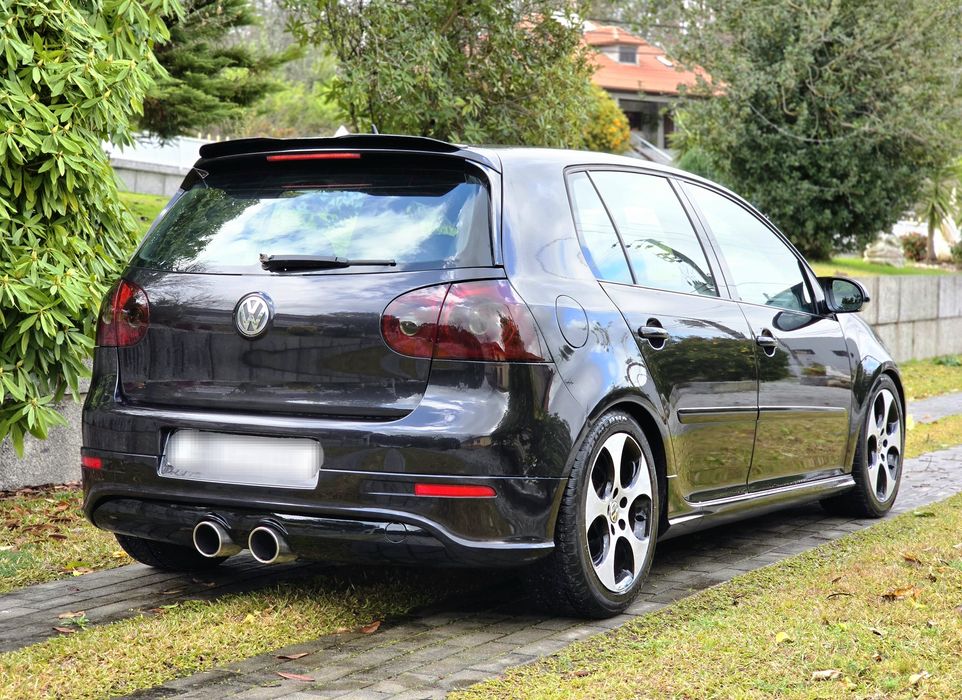 Volkswagen Golf 5 GTI DSG LOOK R32 SELO BARATO
