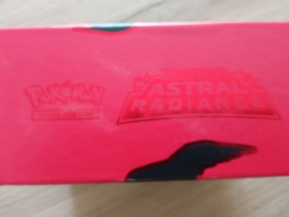 Pokémon Astral Radiance Box