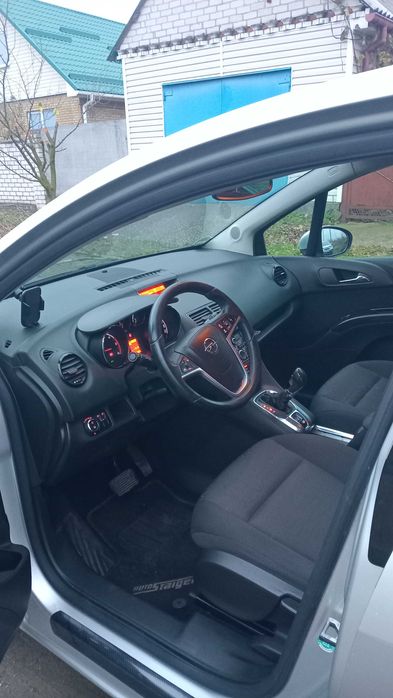 Опель меріва в гарному стані