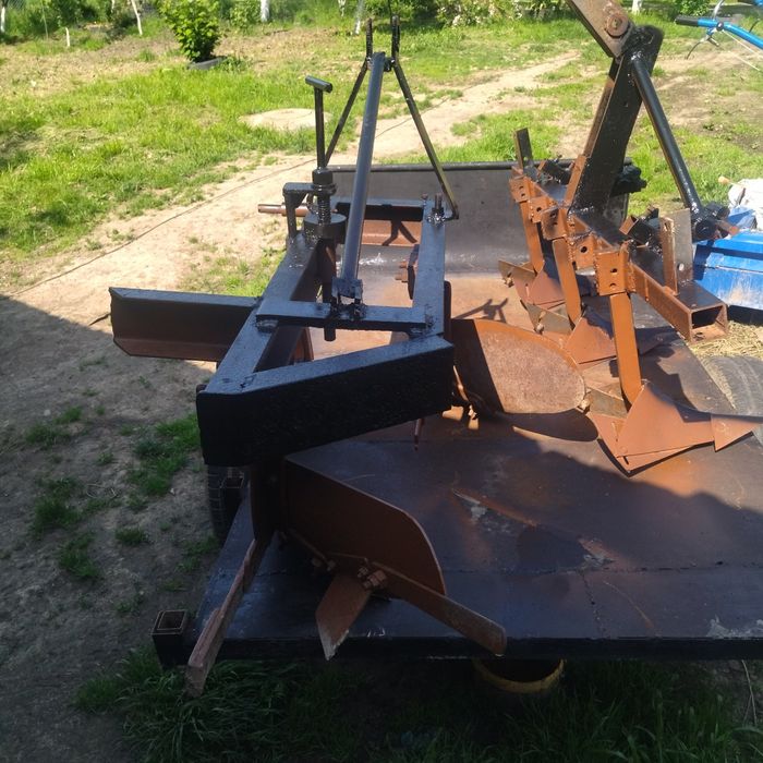 Навісне до тракторів Марок