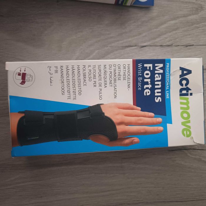 Orteza nadgarstka rozmiar S/M (lewa)