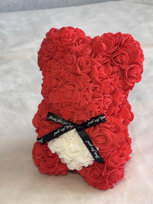 Подарунковий ведмедик з троянд, Rose Bear
