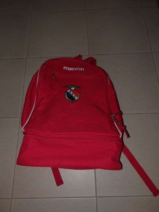 Mochila em bom estado