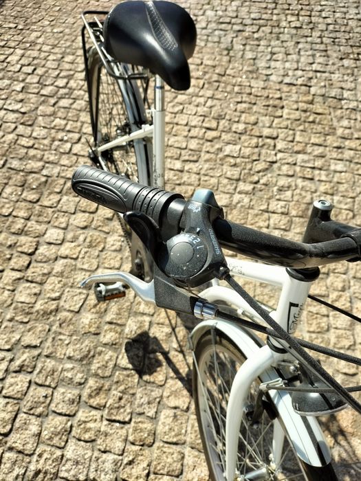 Bicicleta de senhora