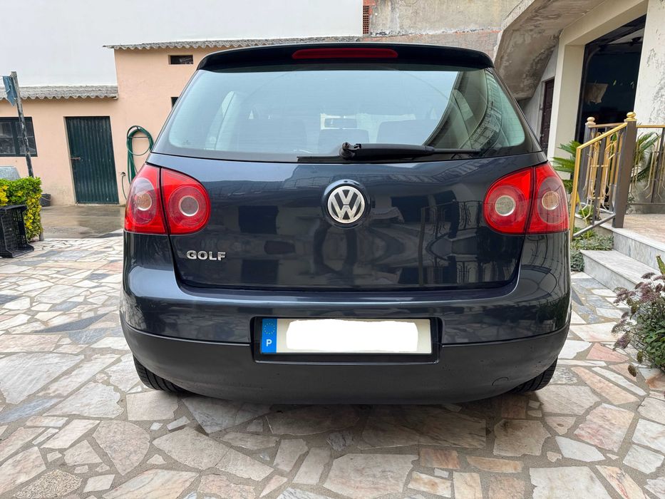 VW Golf V 1.4 Gasolina