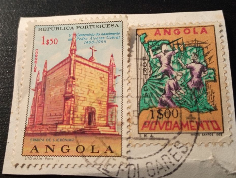 3 selos antigos Angola 1965 ; 1968 ; 1970