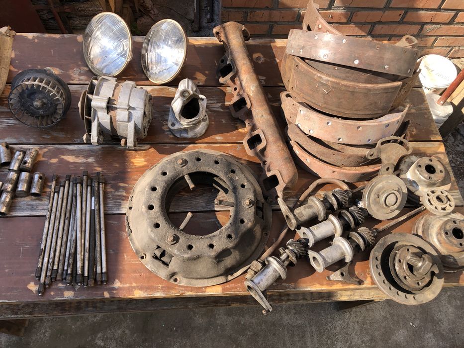 Запчастини ГАЗ-53, ГАЗ-66 (ЗМЗ V8). Кошик, колектор, колодки та ін.