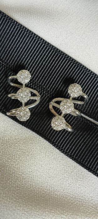 Earring em prata