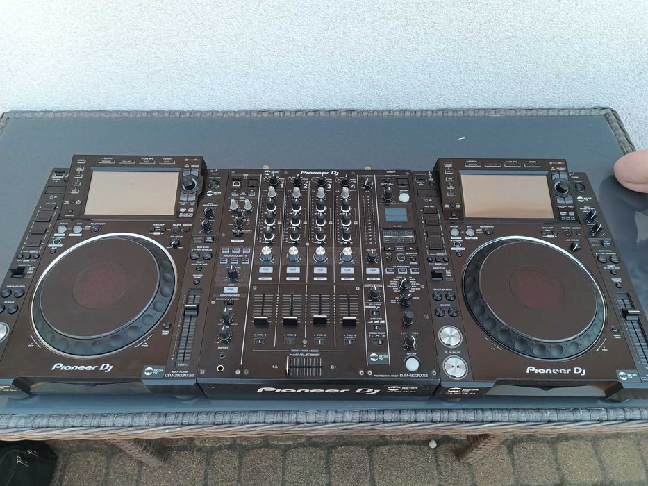 Pioneer CDJ 2000 nexus 2 (nxs, djm, xdj) + GRATIS