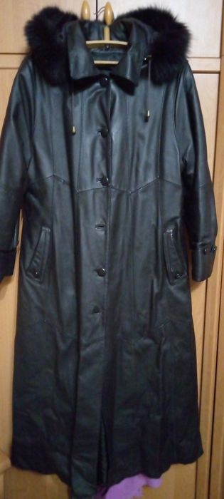 Шкіряне пальто зима