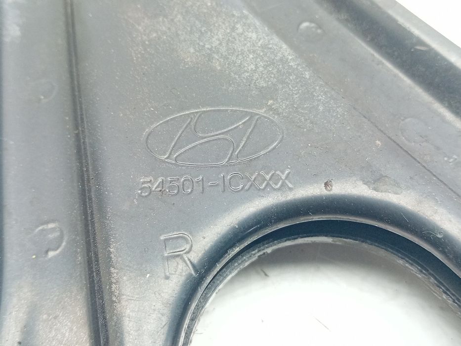 Braço de suspensão frente direito HYUNDAI Getz (TB)