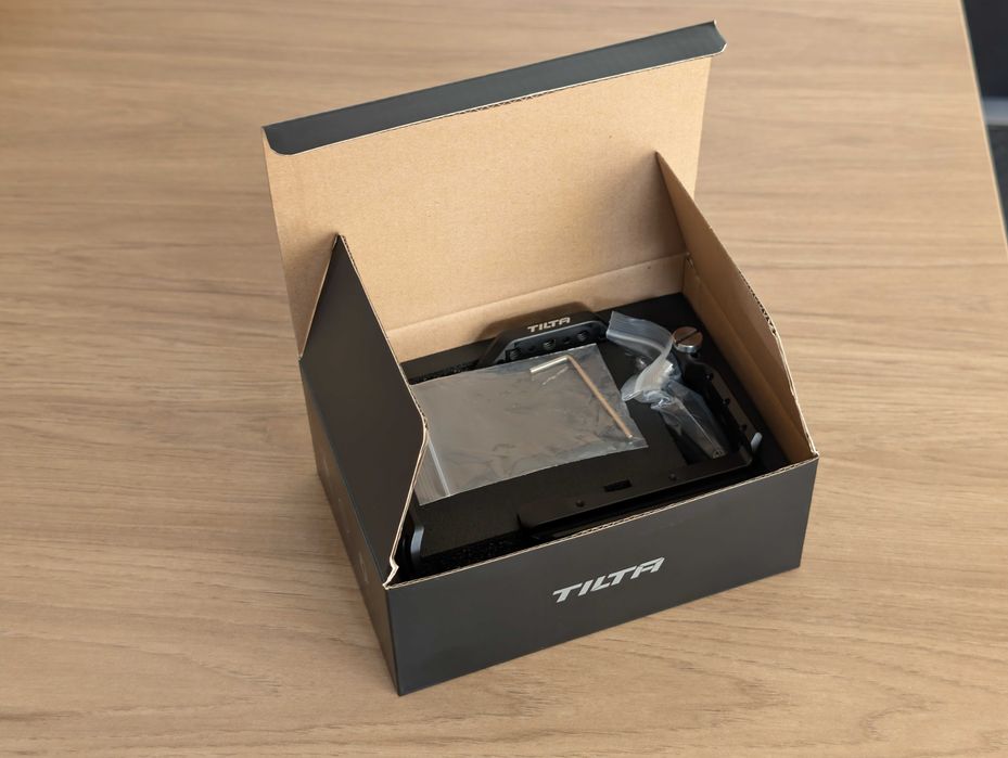 Acessórios Canon R8 e RP [Gaiola, Baterias 2x, Bateria Falsa, Carregador USB-C]