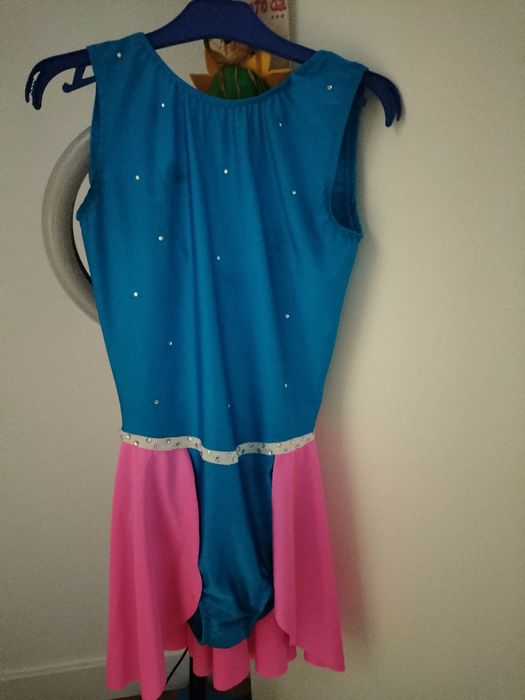 Fato patinagem . Óptimo estado