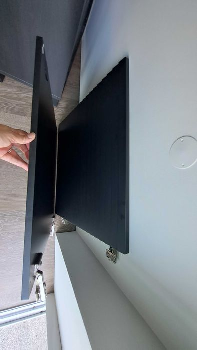 2 portas STUDSVIKEN para estrutura BESTA