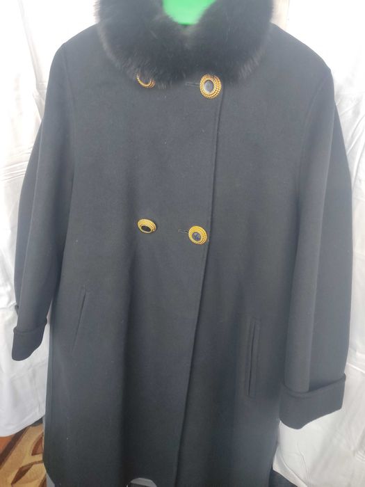 Продам Італійське кашемірове пальто!!!