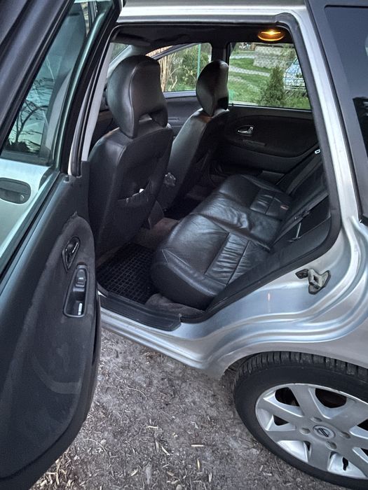 Volvo V40 1.9D 1999r.