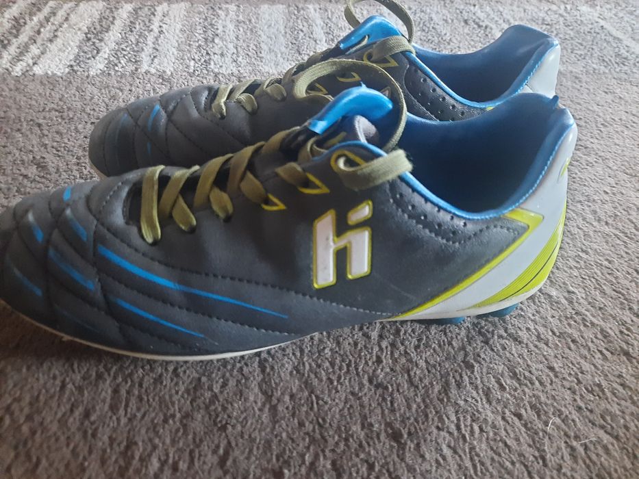 Korki buty sportowe