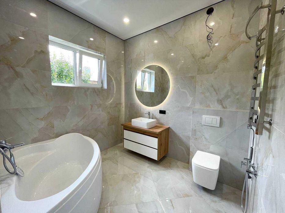 Продаж котеджу з новим сучасним ремонтом в Брюховичах вул. Під Осовою