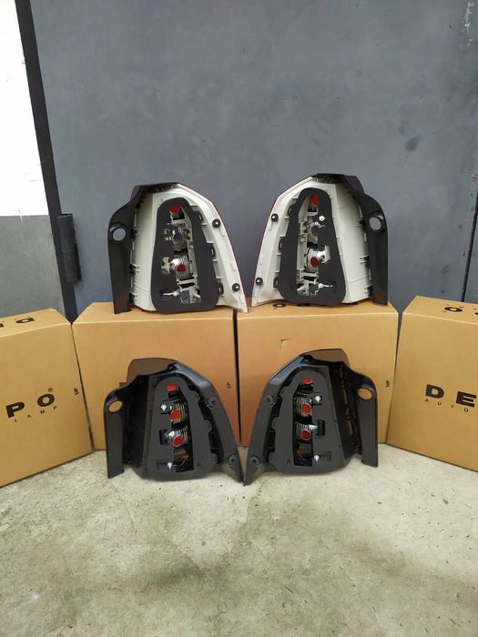 Ліхтар,фонарь стоп стопи OPEL ZAFIRA B Опель Зафіра Б Tourer Турер