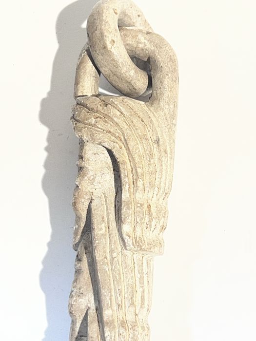 Escultura em Pedra Talhada - Tótem / Pendente Decorativo Rústico (15 cm)