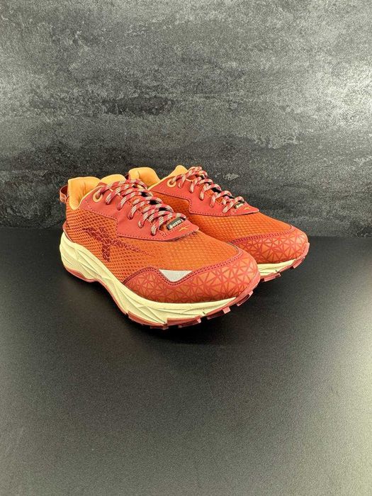 Кросівки жіночі Tamaris Gore-Tex (39) !