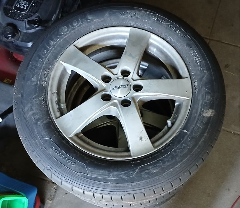 Felgi aluminiowe marki Dezent - rozmiar 15.