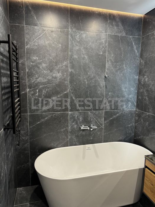 Продається 3 кім. квартира в ЖК "Park Land" у м. Ужгород