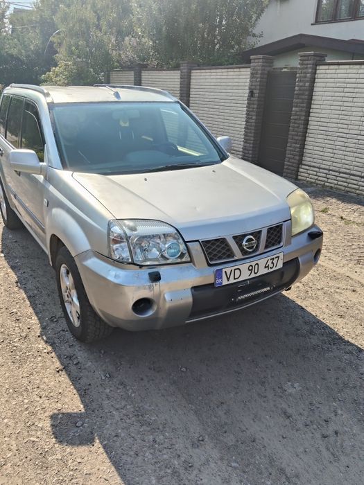 Nissan X-Trail T30
