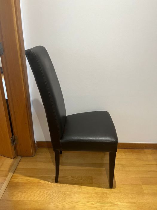 Cadeiras de sala de jantar