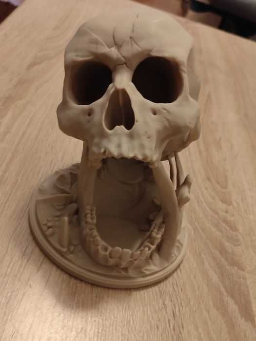 Wieża do kości dice tower desert kiss