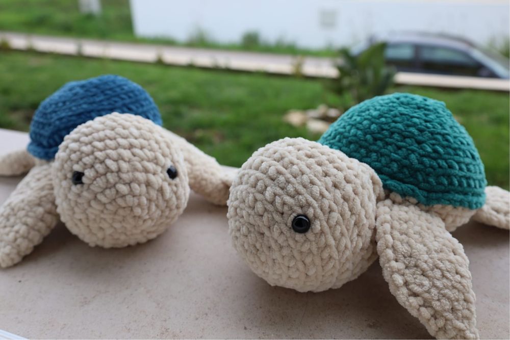 Peluches feitos à mão