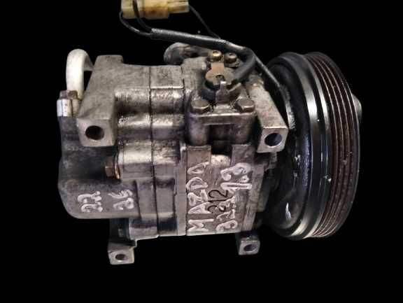 Farol de Mazda 323 de 1998 1.3i